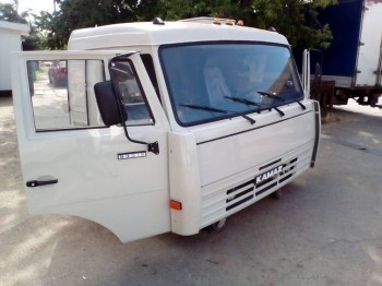 Кабина КамАЗ 53215 бортовой